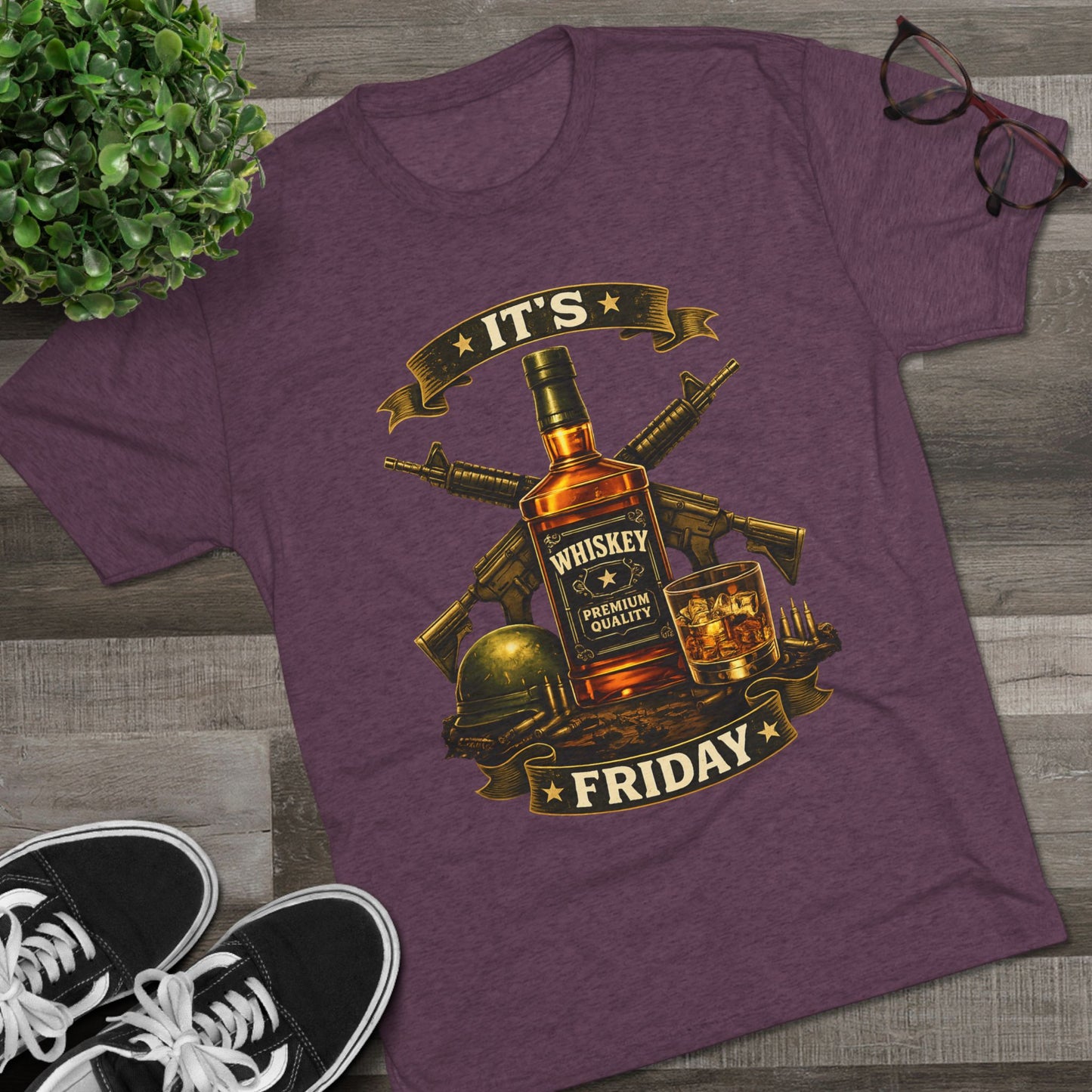 'It's Friday' (T-Shirt)